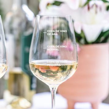 Copa de vino personalizada con el nombre