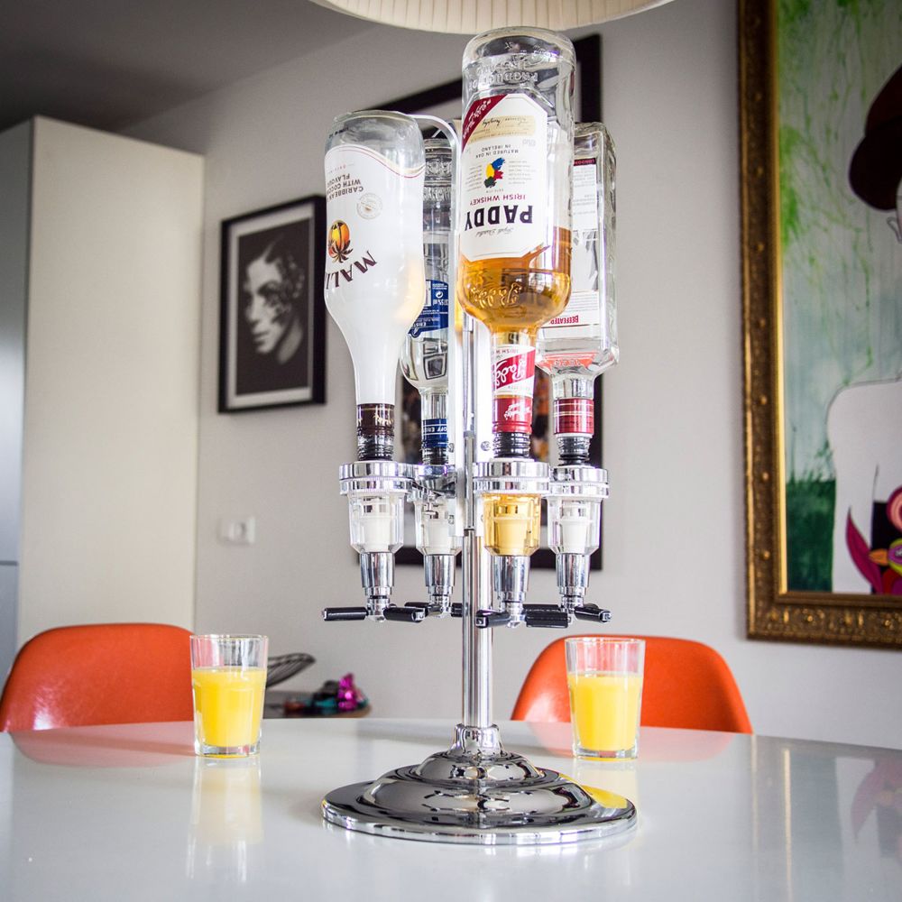 Dispensador de bebidas con LED